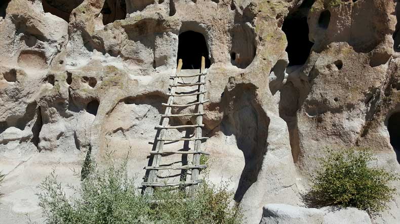 Bandelier National Monument New Mexico places to visit