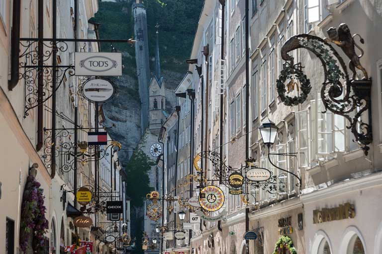 salzburg shopping street