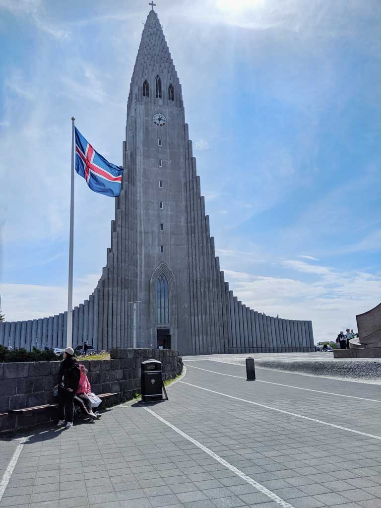  Hallgrímskirkja Church and the iceland flag